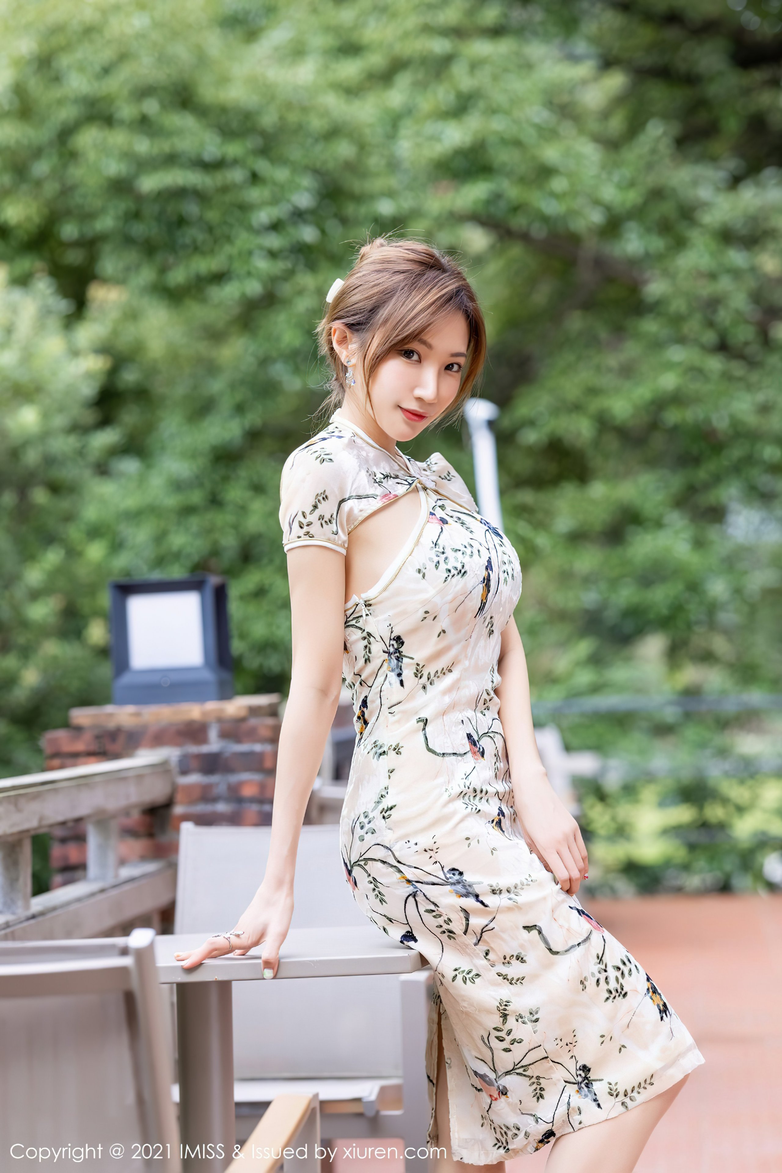 IMISS Vol.633: Xiao Hu Li